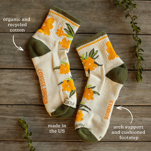 Load image 1 in gallery view. Sticky Monkey Flower Socks