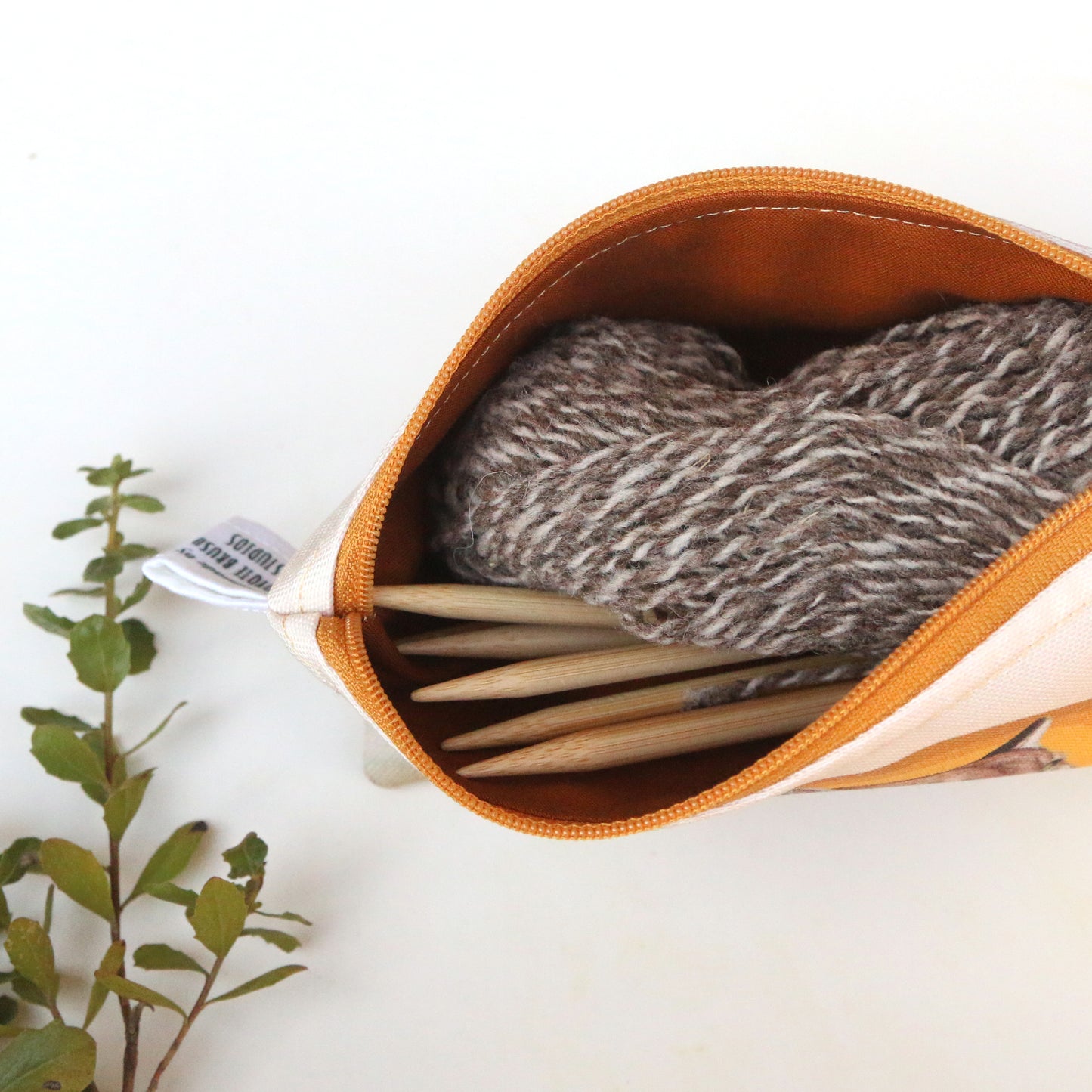 Medium Mountain Lions Zipper Pouch - Travel Organizer Bag, Flat Purse