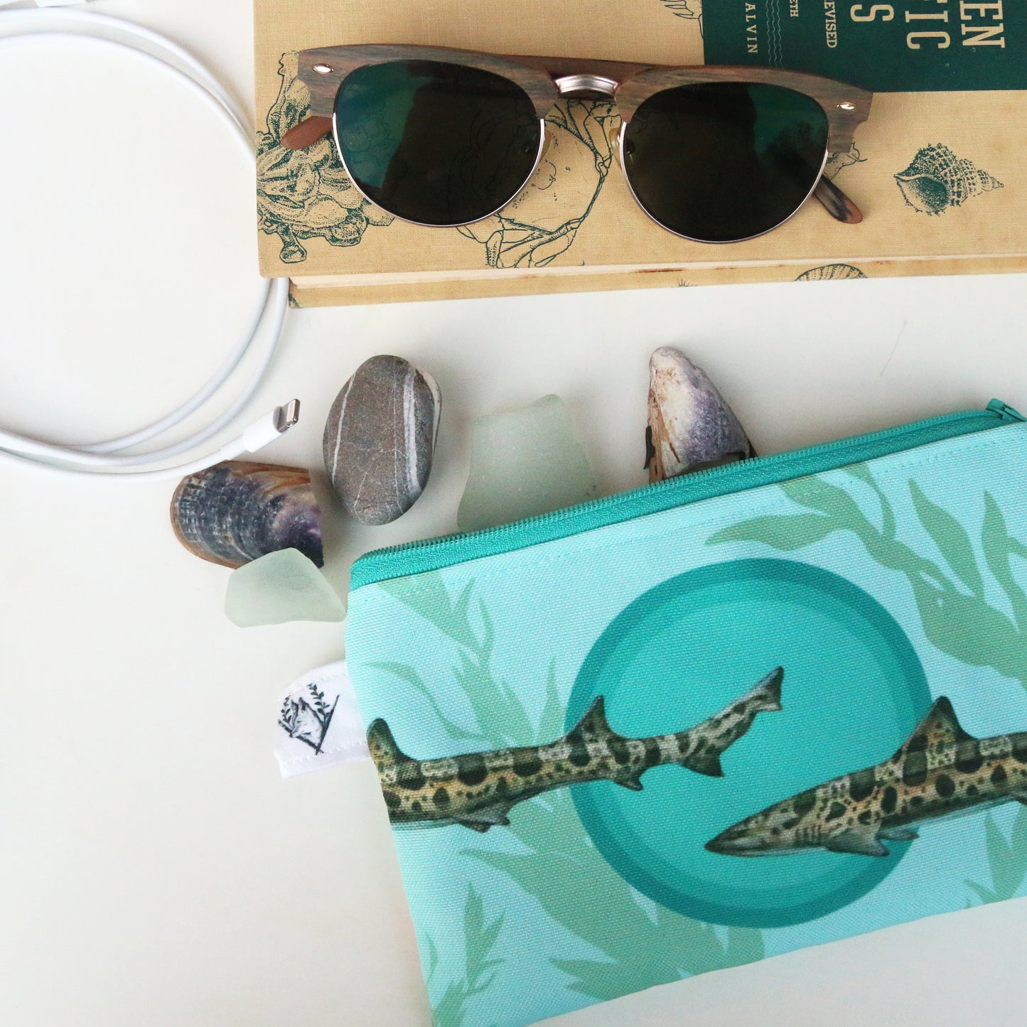 Medium Kelp Forest Zipper Pouch - Travel Organizer Bag, Flat Purse