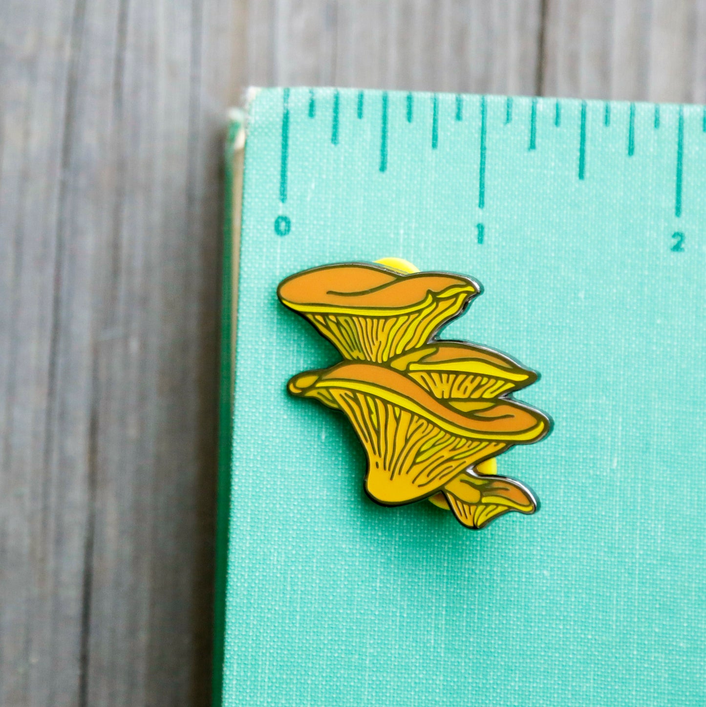 Western Jack-O'-Lantern Mushroom Glow in the Dark Enamel Pin