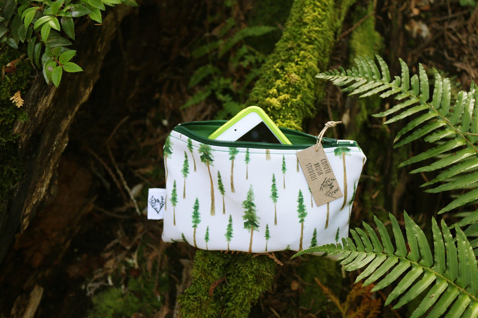 Medium Redwood Forest Zipper Pouch - Travel Organizer Bag, Flat Purse