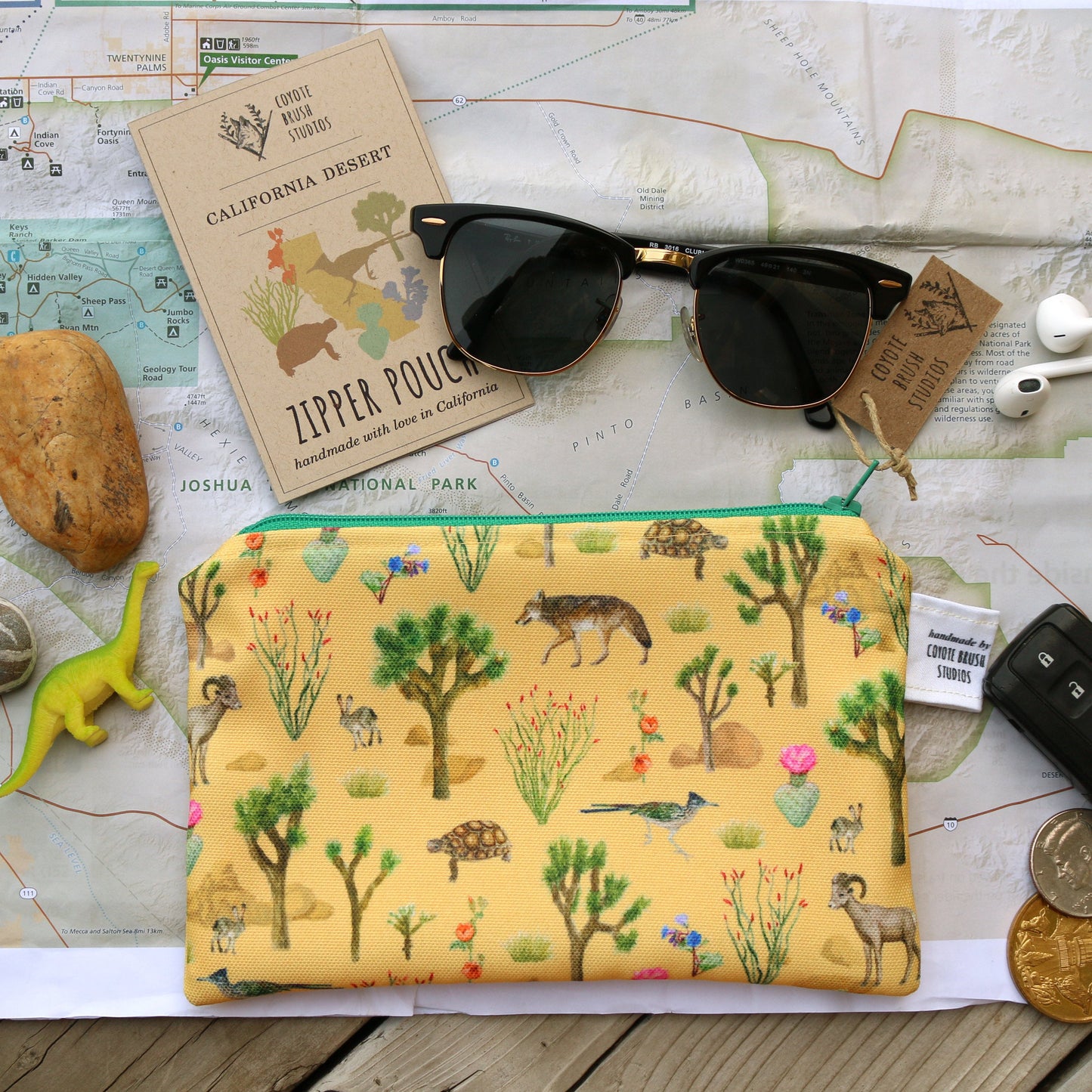 Medium California Desert Zipper Pouch - Travel Organizer Bag, Flat Purse